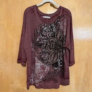1X Maurices embellished 3/4 length sleeve tee